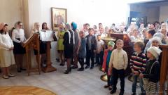 Архіепіскап Арцемій узначаліў у Пакроўскім саборы літургію і малебен на пачатак навучальнага года, асвяціў прыходскую школу Архіепіскап Арцемій узначаліў у Пакроўскім саборы літургію і малебен на пачатак навучальнага года, асвяціў прыходскую школу