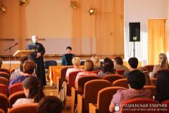 Благочинный Зельвенского округа принял участие в общешкольном родительском собрании Благочинный Зельвенского округа принял участие в общешкольном родительском собрании