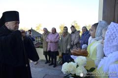 Архиепископ Артемий совершил литургию в храме деревни Деречин