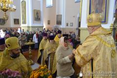 Архиепископ Артемий совершил литургию в храме деревни Деречин