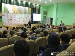 Священник встретился с учащимися школ №38 и №40 города Гродно