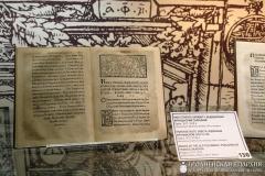 Педагогі  і святары са Шчучына наведалi выставу «Беларусь i Бiблiя»