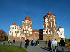 Международную выставку «Беларусь и Библия» в Национальной библиотеке посетили преподаватели воскресной школы Покровского собора