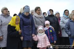 Архиепископ Артемий совершил литургию в храме в честь новомучеников и исповедников земли Белорусской города Скидель