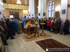 Соборное богослужение духовенства Мостовского благочиния