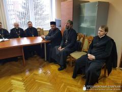 В Гродненском райисполкоме состоялась встреча администрации с духовенством Скидельского благочиния