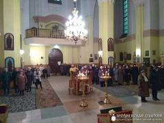 В храме поселка Крансосельский состоялось соборное богослужение духовенства Волковысского благочиния