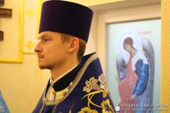 Архиепископ Артемий совершил литургию в малой церкви в честь Введения во храм Пресвятой Богородицы города Волковыска