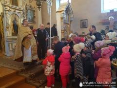 Первая исповедь учащихся первого класса воскресной школы прихода поселка Зельва