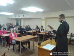 Помощник руководителя молодежного отдела провел ряд встреч со студентами средних специальных учреждений образования