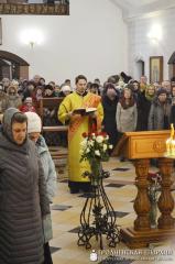 В день памяти святителя Николая Чудотворца архиепископ Артемий совершил литургию в домовой церкви Архиерейского Подворья