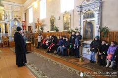 Учащиеся школы №2 поселка Зельва посетили храм Святой Троицы