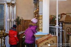 Учащиеся школы №2 поселка Зельва посетили храм Святой Троицы