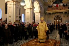 В Рождественский сочельник архиепископ Артемий совершил литургию в кафедральном соборе Гродно
