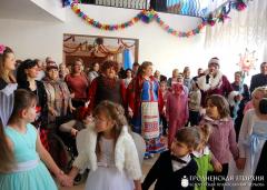 На приходе храма поселка Зельва прошло Рождественское театрализованное представление