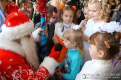 На приходе храма поселка Зельва прошло Рождественское театрализованное представление