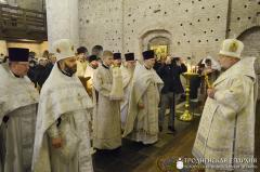 Архиепископ Артемий совершил освящение престола обновленной Коложской церкви