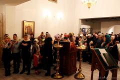 В праздник Рождества Христова архиепископ Артемий возглавил Божественную литургию в Покровском соборе