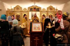 В праздник Рождества Христова архиепископ Артемий возглавил Божественную литургию в Покровском соборе