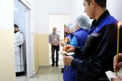 В цеху розлива минеральной воды в д. Поречье совершили чин великого освящения воды