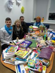 Прихожане храма Рождества Христова оказали поддержку многодетным и нуждающимся семьям