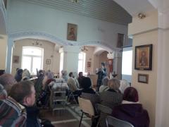 В храме святителя Луки состоялась лекция «Язык как чудо, дарованное нам Богом»