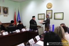 Гродненская епархия и ГрГУ им. Янки Купалы подписали программу сотрудничества на 2019 год