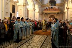В день праздника Сретения Господня архиепископ Артемий совершил литургию в кафедральном соборе города Гродно