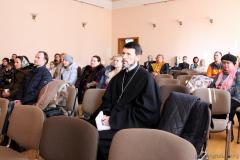 Лекция "Манипуляция общественным сознанием: формы и технологии" в Университете семейных знаний «Радзіна»