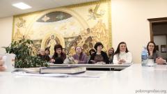 Архиепископ Артемий встретился со слушателями катехизаторских курсов при Покровском соборе