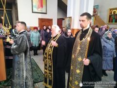 Архиепископ Артемий совершил  повечерие с чтением Великого канона в кафедральном соборе Волковыска