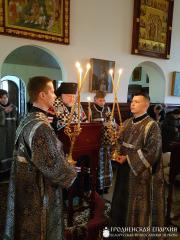 Архиепископ Артемий совершил повечерие с чтением Великого канона в Свято-Владимирской церкви города Гродно