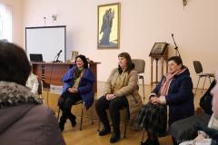 Социально-педагогический тренинг для родителей провела в университете семьи "Радзіна" кандидат педагогических наук Марина Салтыкова-Волкович