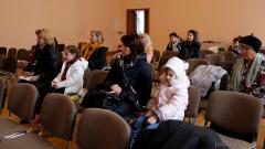 Секретами домашнего хозяйства в Университете семейных знаний «Радзіна» поделилась регент Покровского собора Юлия Шепелева