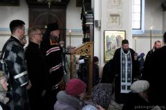 Архиепископ Артемий совершил повечерие с чтением Великого канона в Покровском соборе