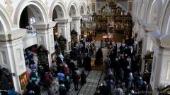 Архиепископ Артемий совершил повечерие с чтением Великого канона в Покровском соборе