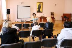 "Как помочь застенчивому, тревожному, ленивому… ребенку" - беседу в университете семьи "Радзіна" провела психолог Анна Янчий