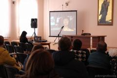 Формы и технологии манипуляции общественным сознанием" - в Университете семейных знаний «Радзіна» состоялась лекция философа Снежаны Семерник