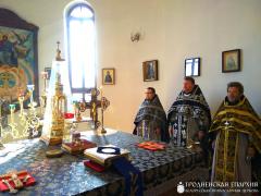 Соборное богослужение духовенства Мостовского благочиния