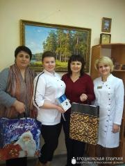 Сестричество храма иконы Божией Матери «Всех скорбящих Радость» г. Мосты посетило инфекционное отделение Мостовской ЦРБ