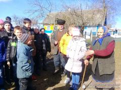 Священник провел экскурсию для учеников средней школы агрогородка Голынка