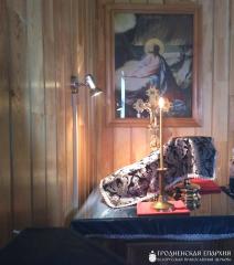 Архиепископ Артемий совершил Литургию Преждеосвященных Даров в малом храме прихода святой Софии Слуцкой города Мосты