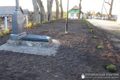 Прихожане церкви деревни Мурованка приняли участие в благоустройстве прихрамовой территории