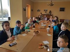 Учащиеся старшего класса воскресной школы прихода поселка Зельва приобщились к Таинствам Церкви