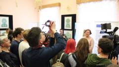 У адкрыцці выставы "Велікоднае сугучча. Дэкаратыўна-прыкладное мастацтва беларуска-літоўскага памежжа" ўзяў удзел настаяцель і моладзевы хор Пакроўскага сабора