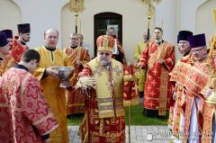 Архиерейское Подворье принимает первых гостей