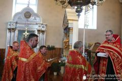 Соборное служение в храме поселка Зельва
