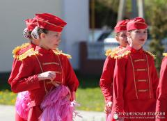 Представители прихода поселка Зельва в торжественном митинге, посвященном Дню победы