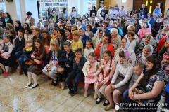 Пасхальный концерт и финал конкурса детского рисунка в Мостах