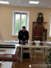 Представители Владимирского братства совершили экскурсию в Свято-Покровский кафедральный собор